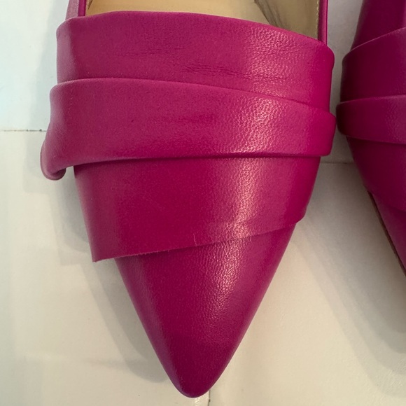 NWT. Casadei Fuchsia Women's Flats. Leather. Made in Italy. Size 6 - Picture 6 of 11